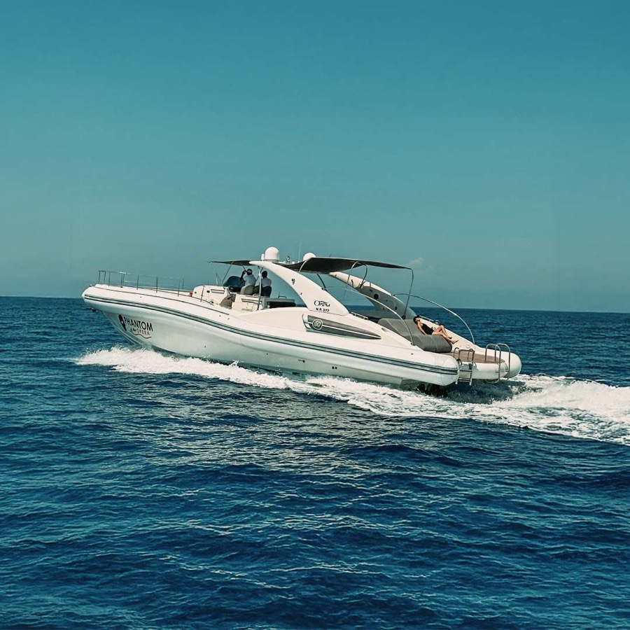 Half-Day Private Cruise - Phantom